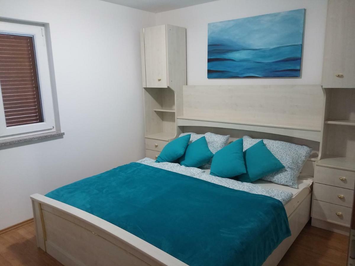 Apartment Bella Vinkuran Buitenkant foto