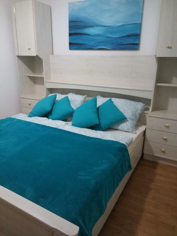 Apartment Bella Vinkuran Buitenkant foto